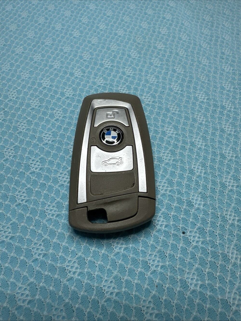 BMW Key Fob Keychain Car Dealer Replacement Key Untested